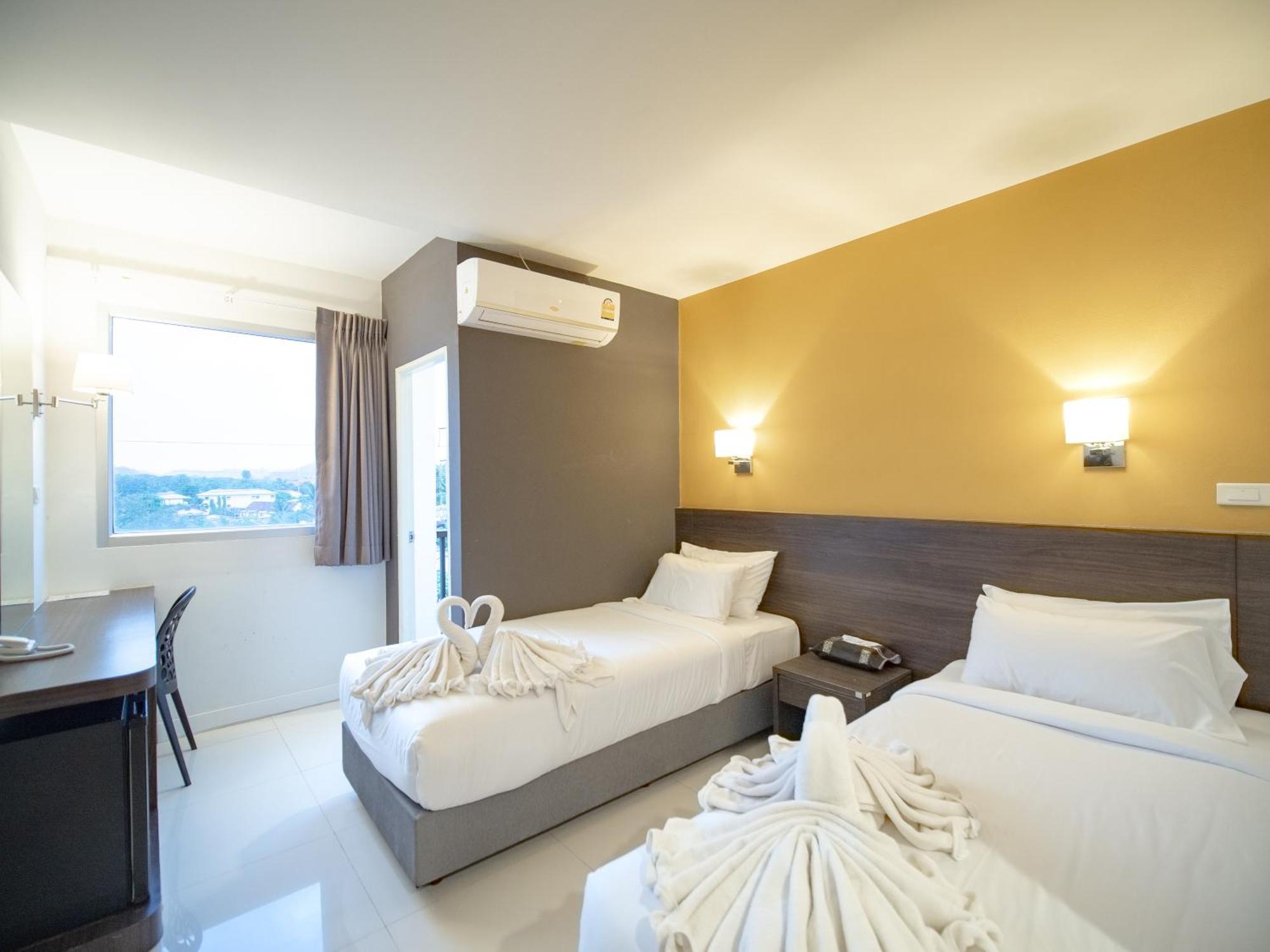 Fortune D Hotel Лей Екстер'єр фото