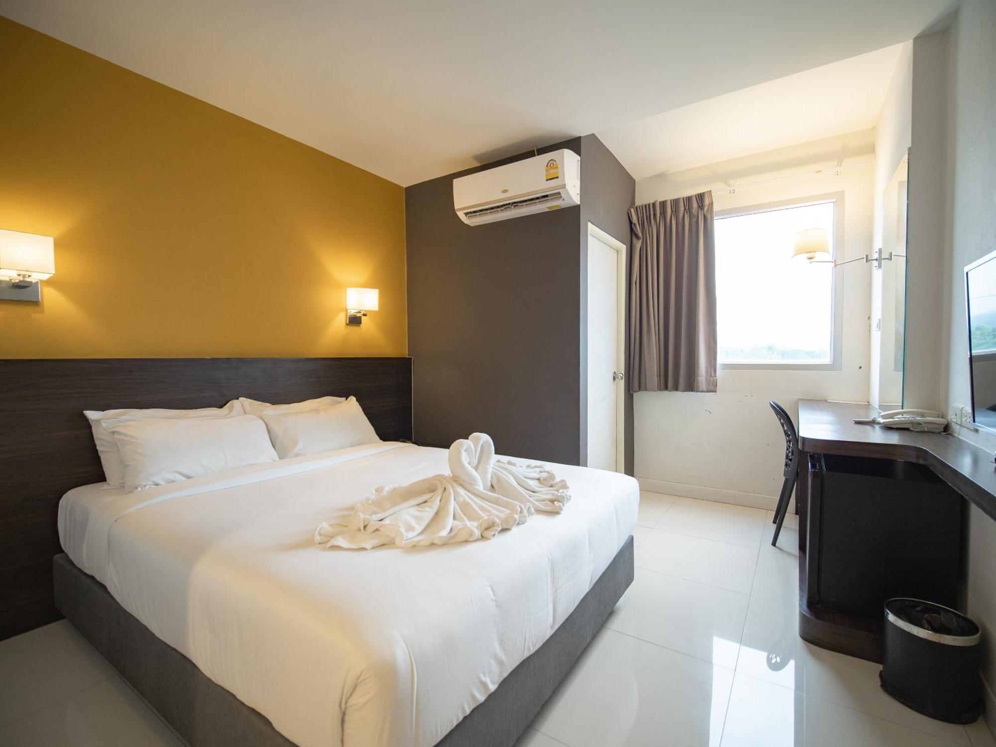 Fortune D Hotel Лей Екстер'єр фото